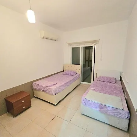 Karmina Apartment *